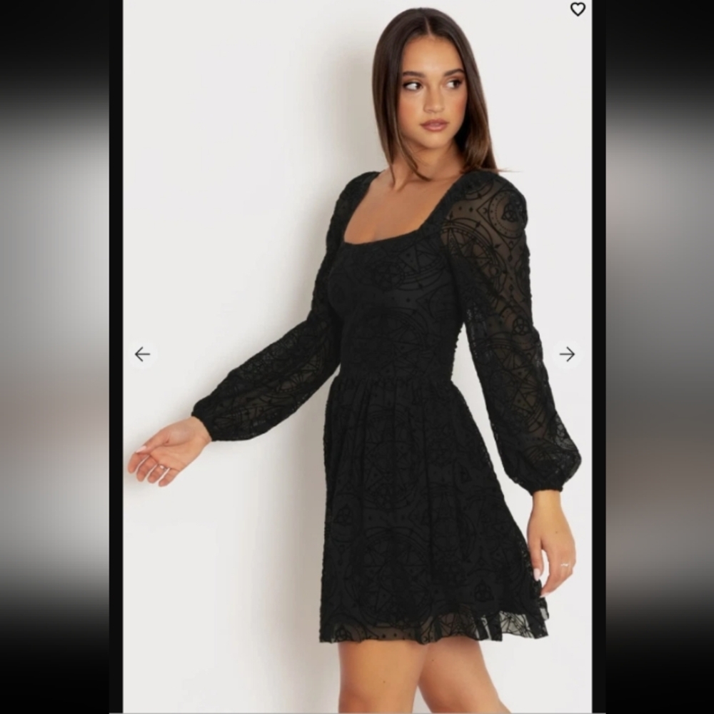 Blackmilk Enchantment Square Neck Dress, XS - Picture 4 of 11